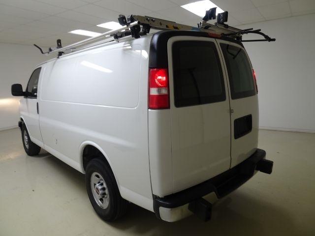 GMC Savana Cargo Van RWD 2500 135" 2020