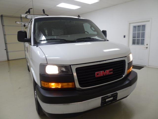 GMC Savana Cargo Van RWD 2500 135" 2020