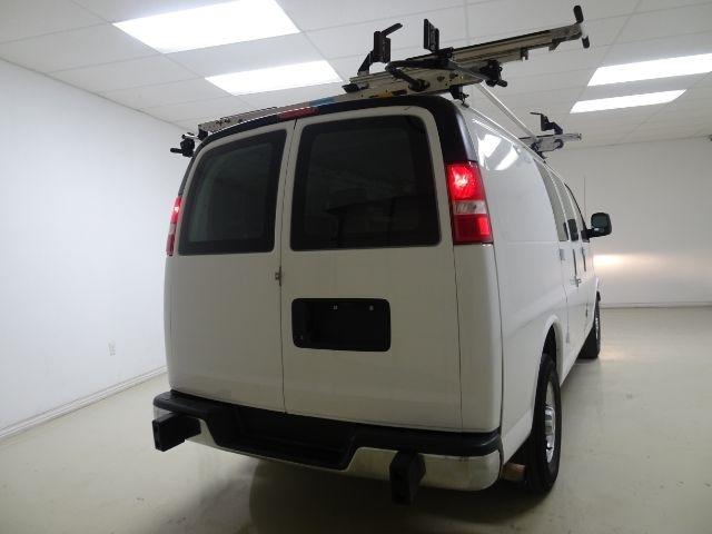 GMC Savana Cargo Van RWD 2500 135" 2020