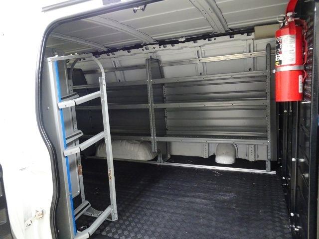 GMC Savana Cargo Van RWD 2500 135" 2020