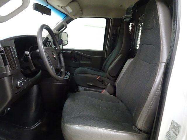 GMC Savana Cargo Van RWD 2500 135" 2020