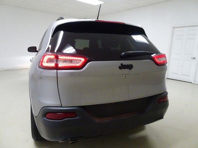 Jeep Cherokee Latitude FWD 2018