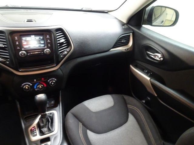 Jeep Cherokee Latitude FWD 2018