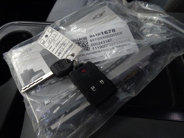 Chevrolet Silverado 2500HD 4WD Double Cab 144.2" Work Truck 2019