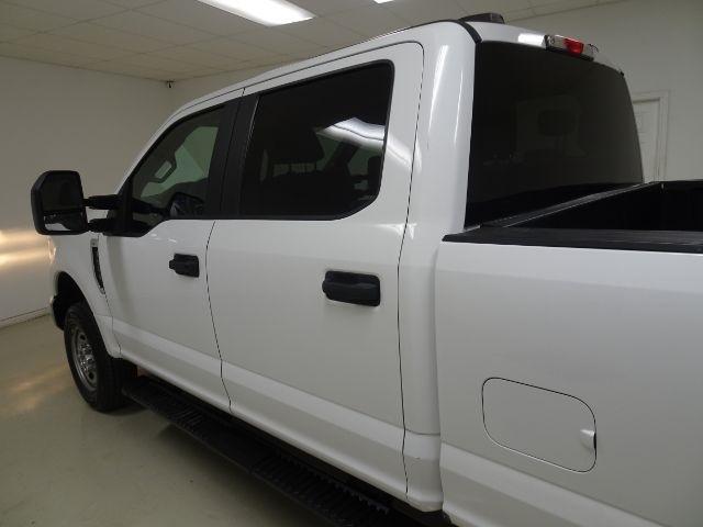 Ford Super Duty F-250 SRW XL 4WD Crew Cab 8' Box 2021