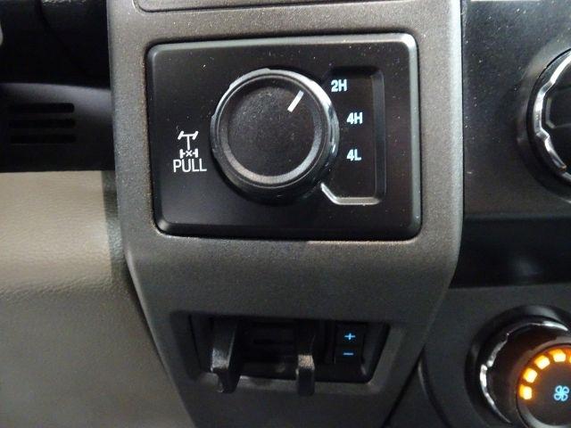 Ford Super Duty F-250 SRW XL 4WD Crew Cab 8' Box 2021