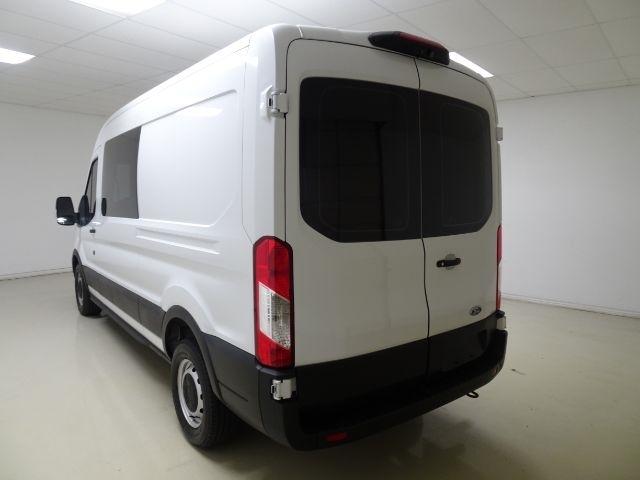 Ford Transit Crew Van T-250 130" Med Rf 9070 GVWR RWD 2021