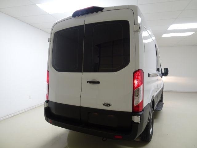 Ford Transit Crew Van T-250 130" Med Rf 9070 GVWR RWD 2021