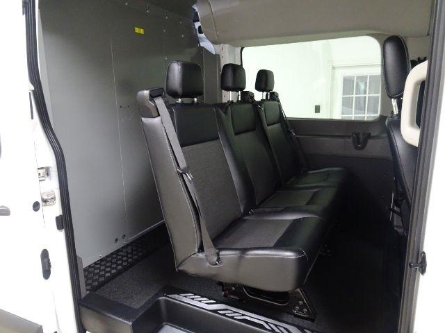 Ford Transit Crew Van T-250 130" Med Rf 9070 GVWR RWD 2021