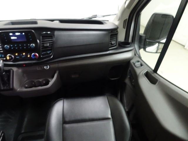 Ford Transit Crew Van T-250 130" Med Rf 9070 GVWR RWD 2021