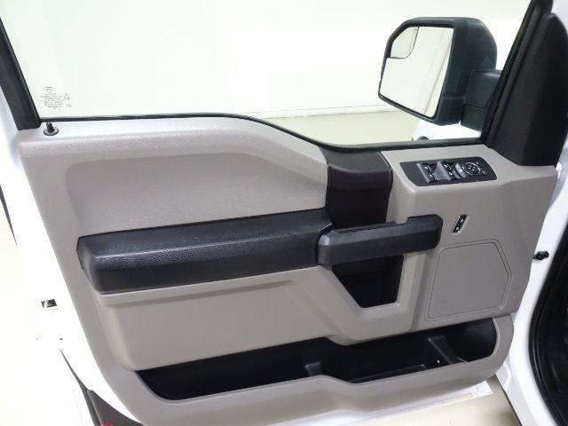 Ford F-150 XLT 2WD SuperCab 6.5' Box 2018