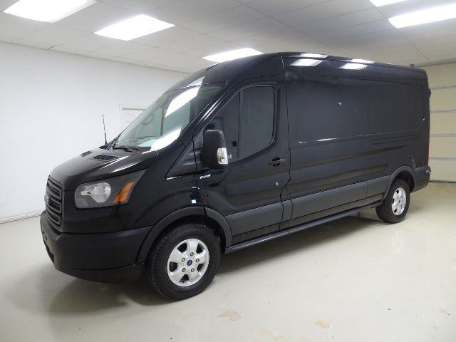 Ford Transit Van T-250 148" Med Rf 9000 GVWR Sliding RH Dr 2017