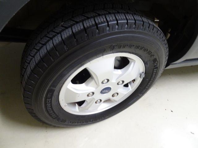 Ford Transit Van T-250 148" Med Rf 9000 GVWR Sliding RH Dr 2017