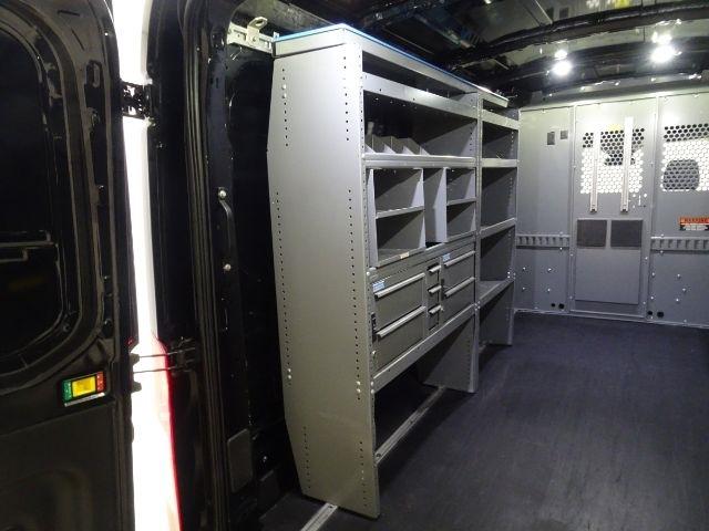 Ford Transit Van T-250 148" Med Rf 9000 GVWR Sliding RH Dr 2017