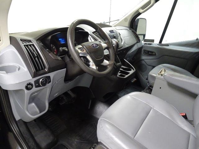 Ford Transit Van T-250 148" Med Rf 9000 GVWR Sliding RH Dr 2017