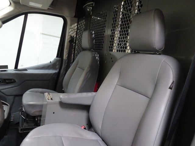 Ford Transit Van T-250 148" Med Rf 9000 GVWR Sliding RH Dr 2017