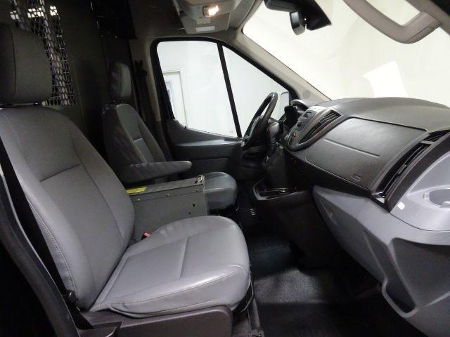 Ford Transit Van T-250 148" Med Rf 9000 GVWR Sliding RH Dr 2017