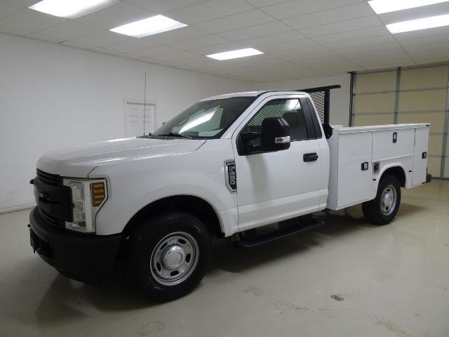 Ford Super Duty F-250 SRW XLT 2WD Reg Cab 8' Box 2019