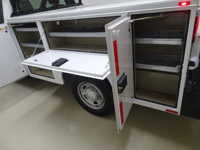 Ford Super Duty F-250 SRW XLT 2WD Reg Cab 8' Box 2019