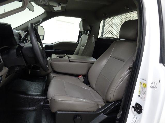 Ford Super Duty F-250 SRW XLT 2WD Reg Cab 8' Box 2019