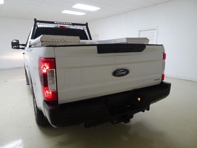 Ford Super Duty F-250 SRW XL 2WD Crew Cab 8' Box 2019