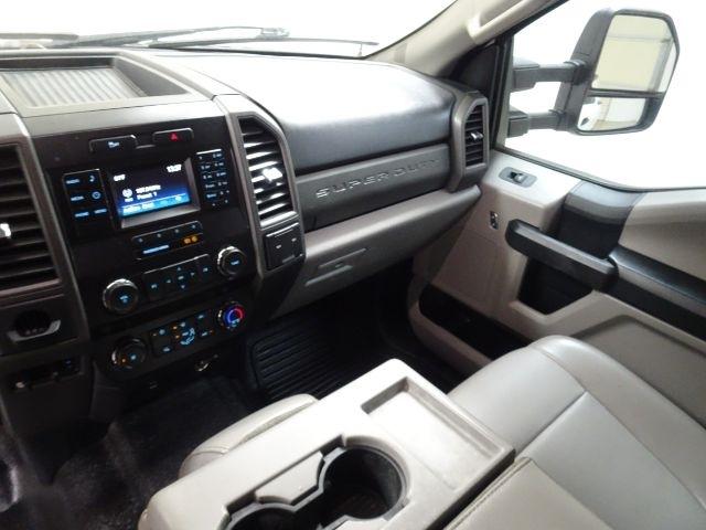 Ford Super Duty F-250 SRW XL 2WD Crew Cab 8' Box 2019