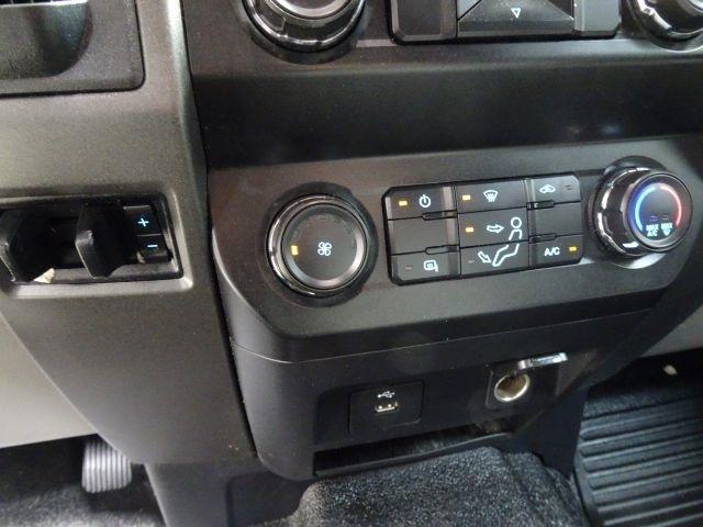 Ford Super Duty F-250 SRW XL 2WD Crew Cab 8' Box 2019