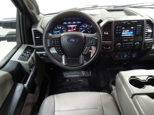 Ford Super Duty F-250 SRW XL 2WD Crew Cab 8' Box 2019