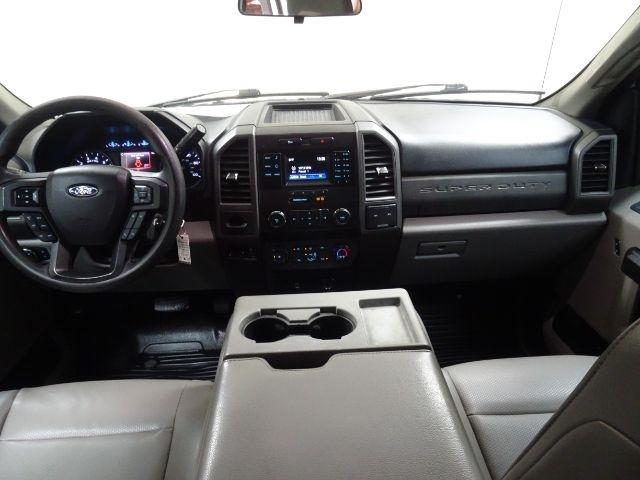 Ford Super Duty F-250 SRW XL 2WD Crew Cab 8' Box 2019