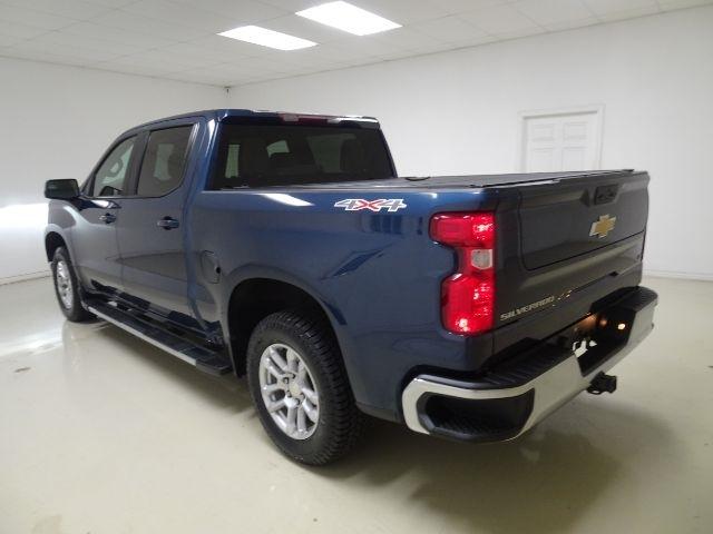 Chevrolet Silverado 1500 4WD Crew Cab 147" LT w/1LT 2023