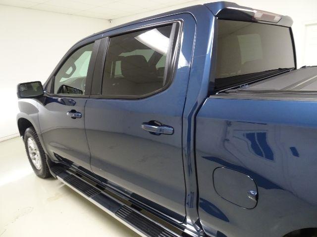 Chevrolet Silverado 1500 4WD Crew Cab 147" LT w/1LT 2023