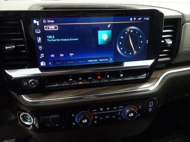 Chevrolet Silverado 1500 4WD Crew Cab 147" LT w/1LT 2023