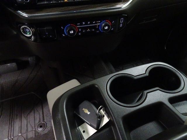Chevrolet Silverado 1500 4WD Crew Cab 147" LT w/1LT 2023
