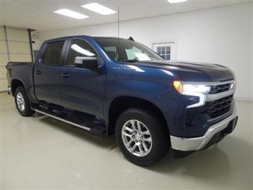 2023 Chevrolet Silverado 1500 4WD Crew Cab 147" LT w/1LT