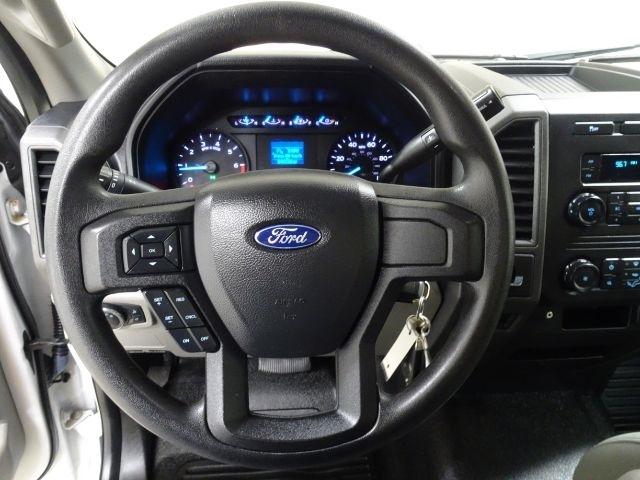 Ford Super Duty F-250 SRW XLT 2WD Reg Cab 8' Box 2018