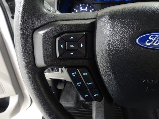 Ford Super Duty F-250 SRW XLT 2WD Reg Cab 8' Box 2018