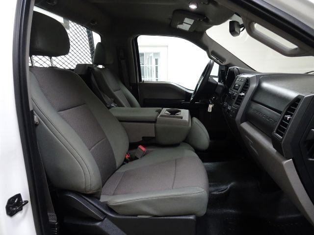 Ford Super Duty F-250 SRW XLT 2WD Reg Cab 8' Box 2018