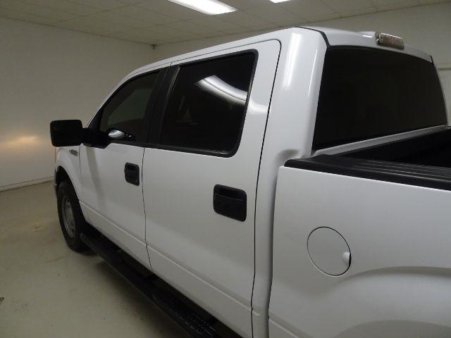 Ford F-150 4WD SuperCrew 145" Platinum 2014