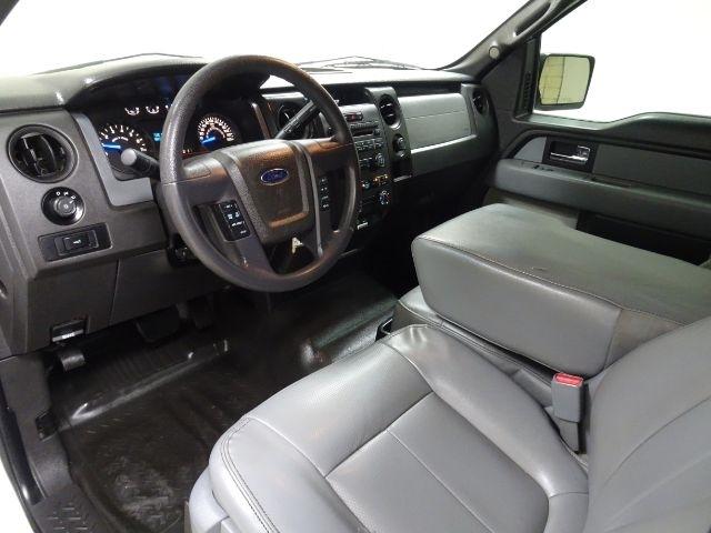 Ford F-150 4WD SuperCrew 145" Platinum 2014