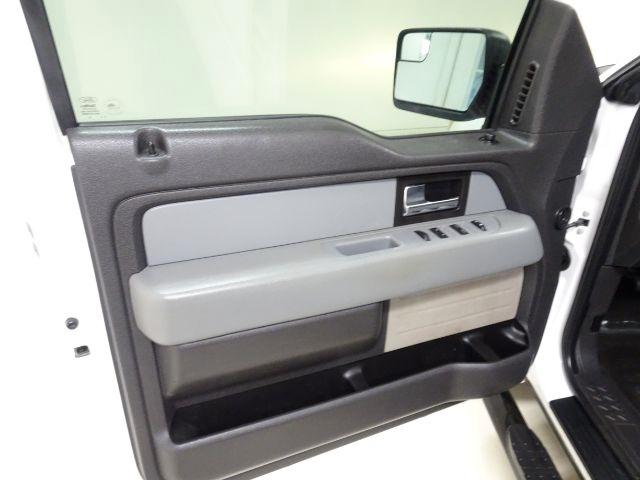 Ford F-150 4WD SuperCrew 145" Platinum 2014