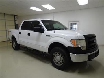 2014 Ford F-150 4WD SuperCrew 145" Platinum