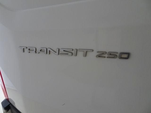 Ford Transit Van T-250 148" Med Rf 9000 GVWR Sliding RH Dr 2019