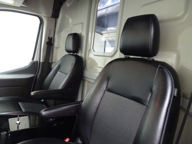 Ford Transit Cargo Van T-250 130" Med Rf 9070 GVWR RWD 2020