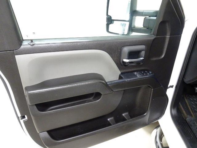 Chevrolet Silverado 2500HD 2WD Reg Cab 133.6" Work Truck 2018