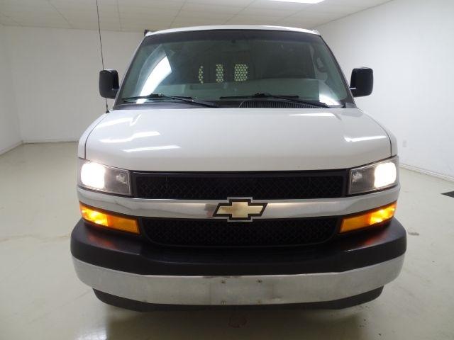 Chevrolet Express Cargo Van RWD 2500 135" 2018