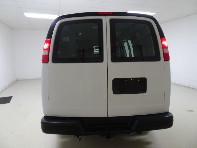 Chevrolet Express Cargo Van RWD 2500 135" 2018