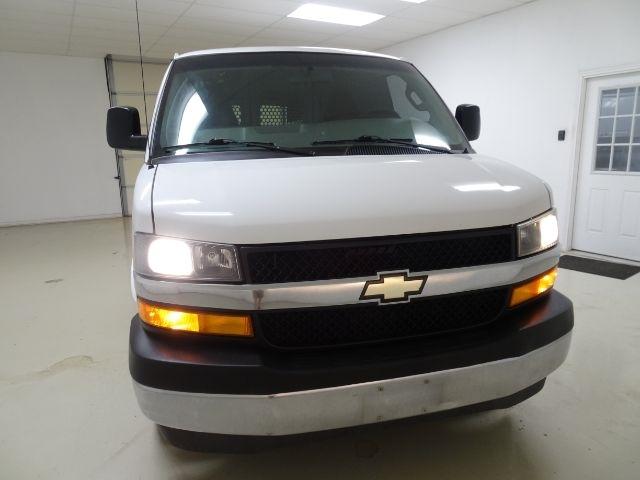 Chevrolet Express Cargo Van RWD 2500 135" 2018