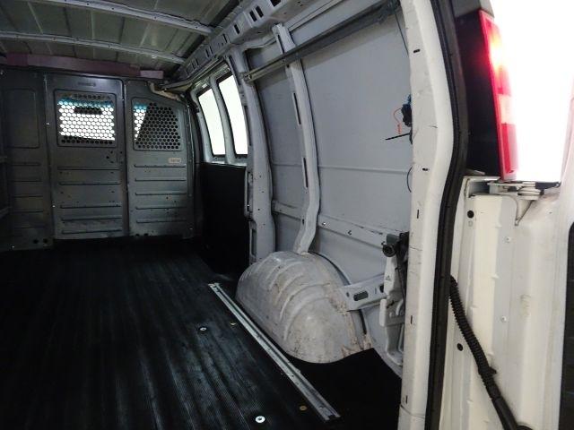 Chevrolet Express Cargo Van RWD 2500 135" 2018