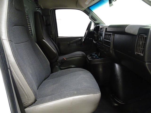 Chevrolet Express Cargo Van RWD 2500 135" 2018