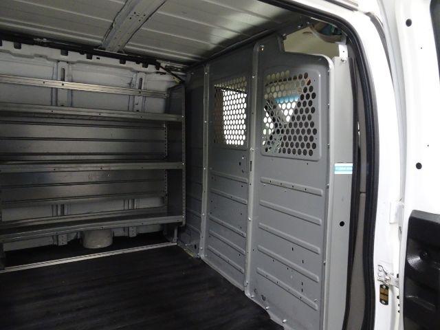Chevrolet Express Cargo Van RWD 2500 135" 2018